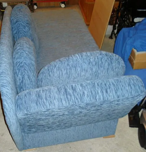 Wunderschönes blaues Bettsofa, Couch