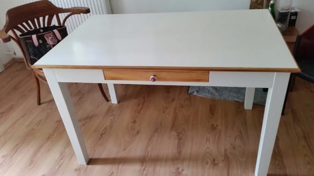 Esstisch zu verkaufen (120 x 75)