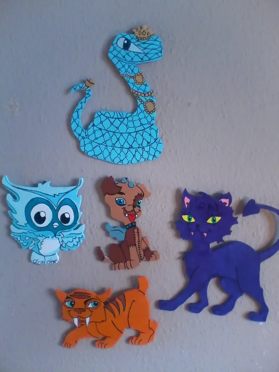 Monster High 5 Haustiere für Wand oder Schränke