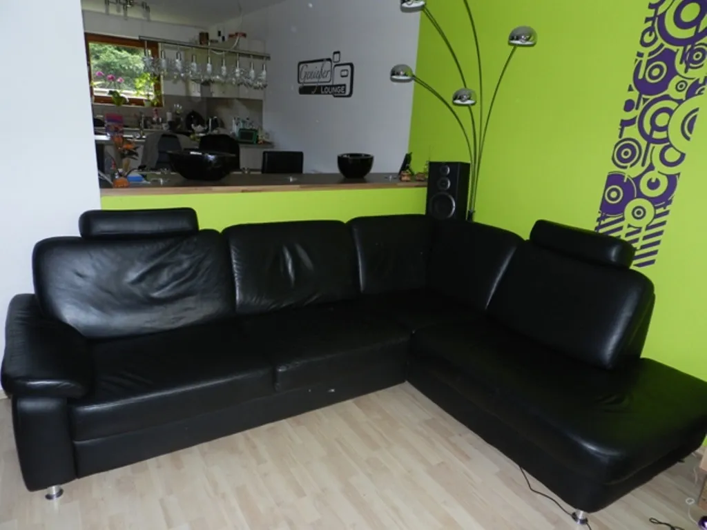 schwarze Eck-Ledercouch