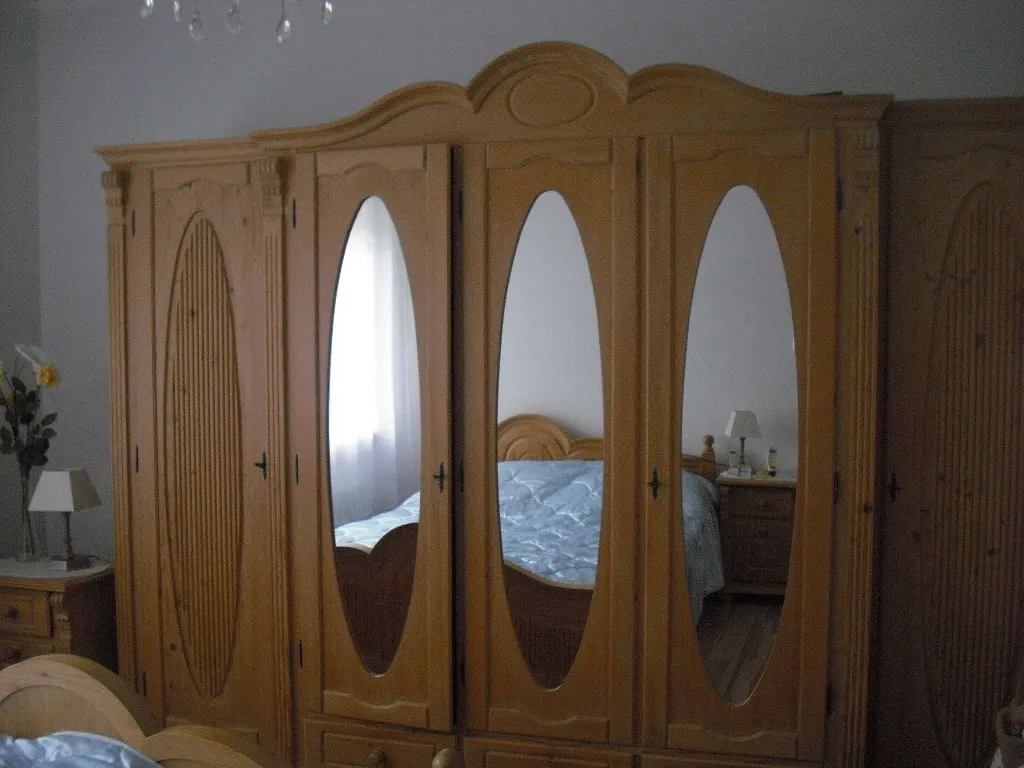 Schlafzimmer komplett Vollholz Fichte natur – Bild 1